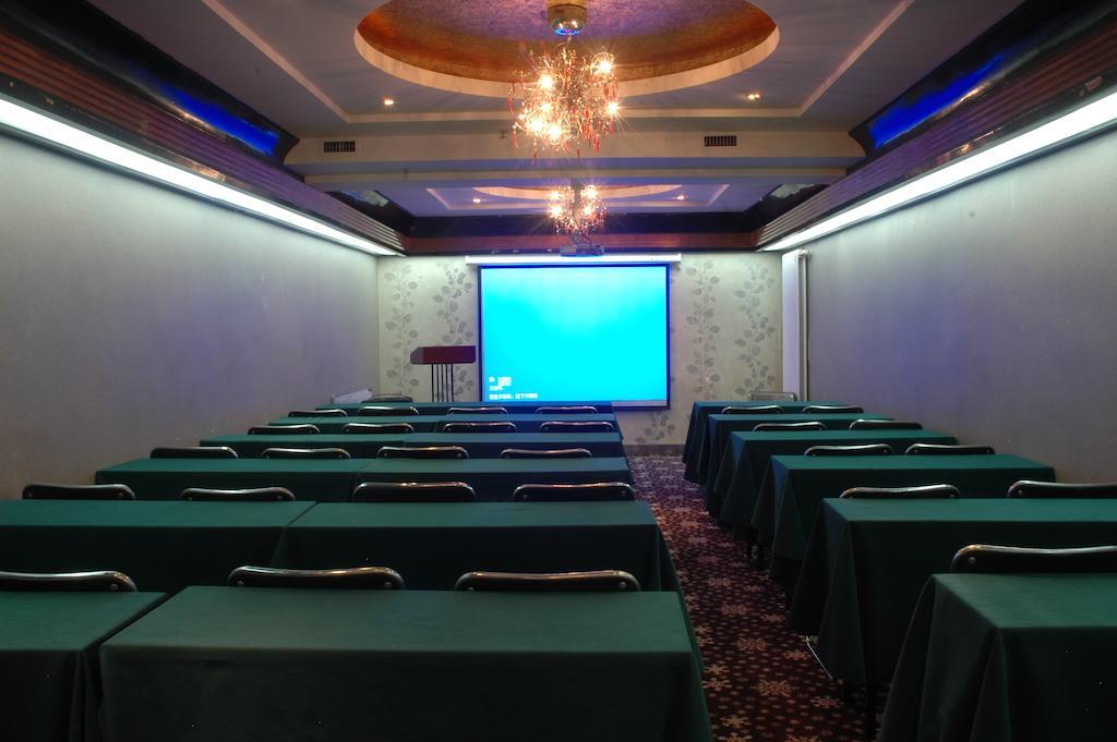 Harbin Yakelai Holiday Hotel Bagian luar foto