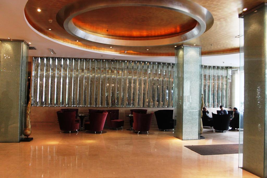 Harbin Yakelai Holiday Hotel Bagian luar foto