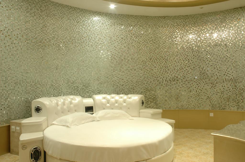 Harbin Yakelai Holiday Hotel Bagian luar foto