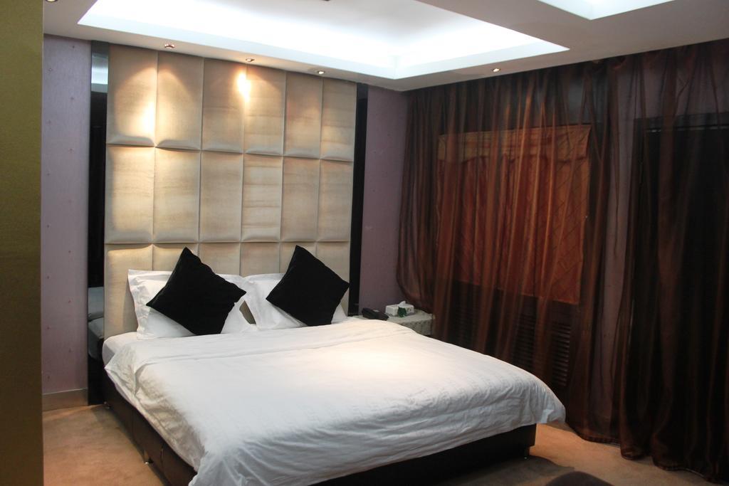Harbin Yakelai Holiday Hotel Ruang foto