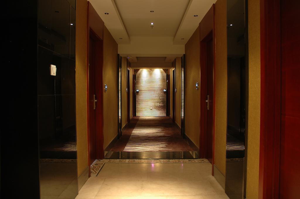 Harbin Yakelai Holiday Hotel Bagian luar foto